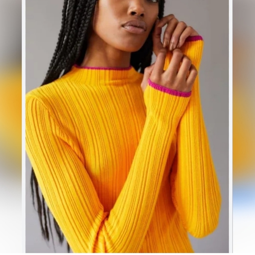 Urban outfitters BDG Cutout Women's Sweater size XS